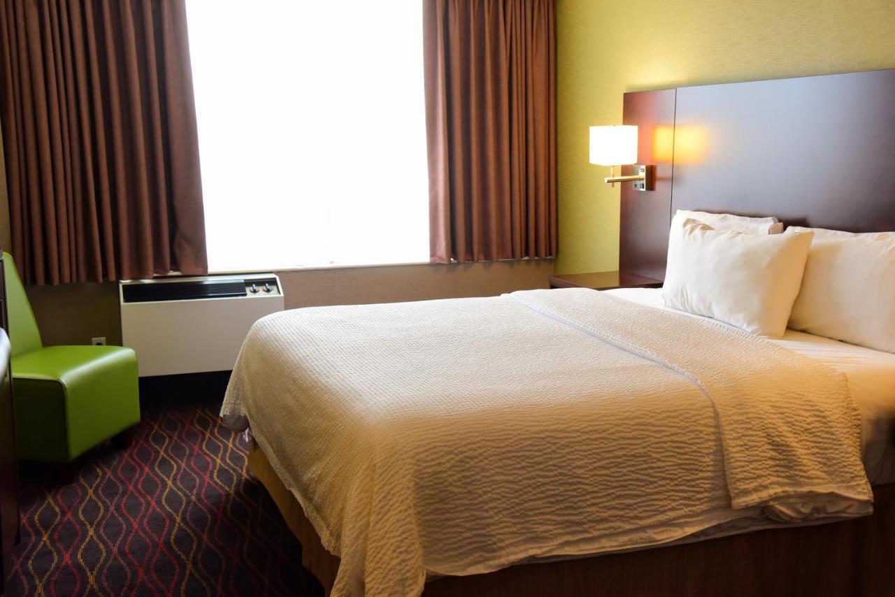 Days Inn By Wyndham Ottawa West Ngoại thất bức ảnh