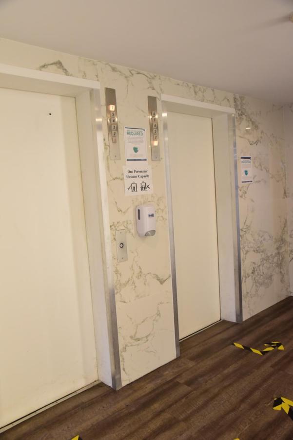Days Inn By Wyndham Ottawa West Ngoại thất bức ảnh